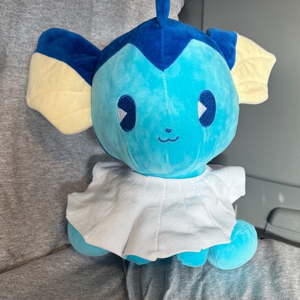 Pokémon Vaporeon Eevee Evolution plush